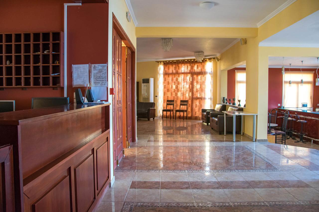 Saint Catherine Hotel Pythagóreion Buitenkant foto