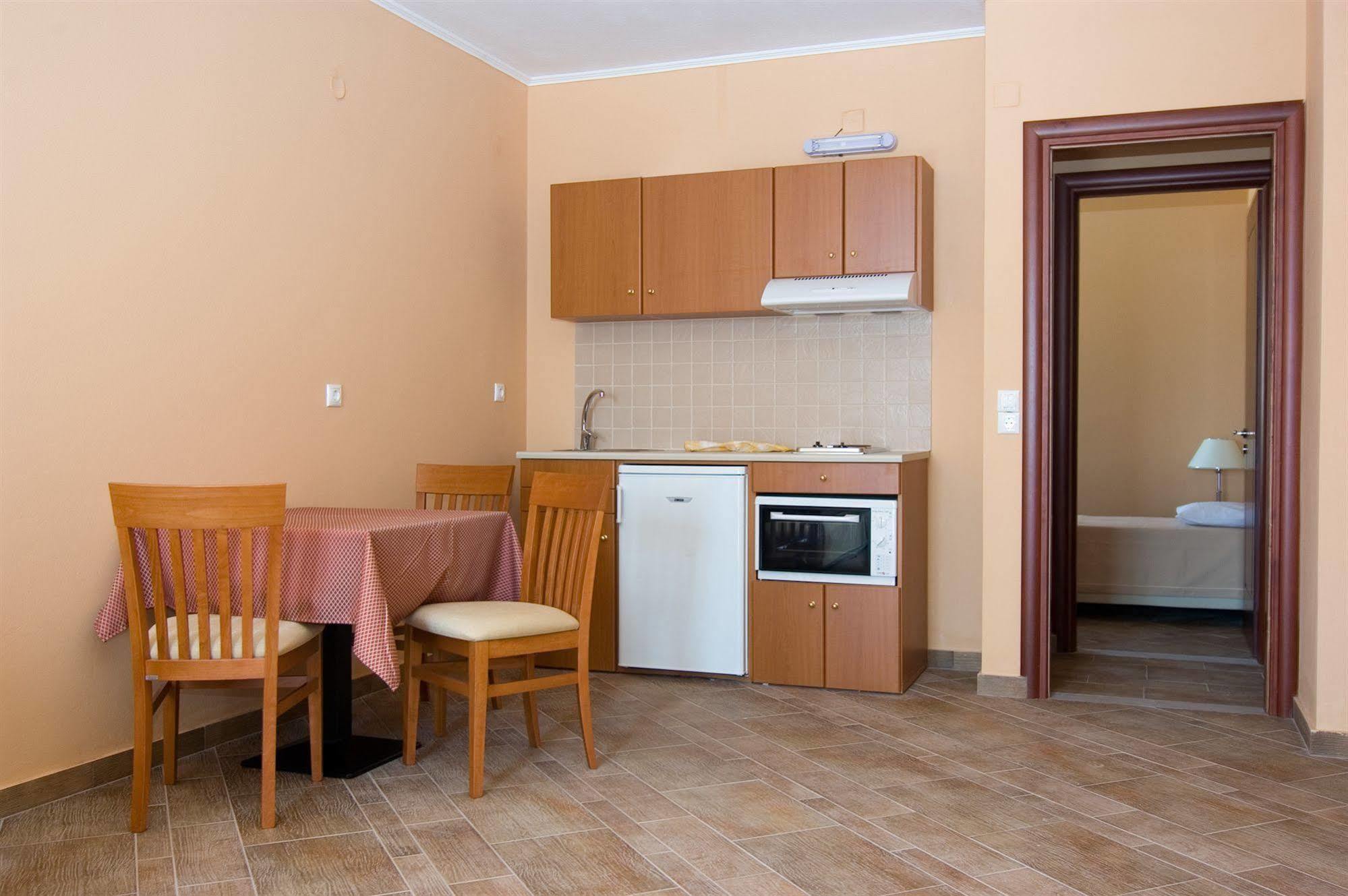 Saint Catherine Hotel Pythagóreion Buitenkant foto